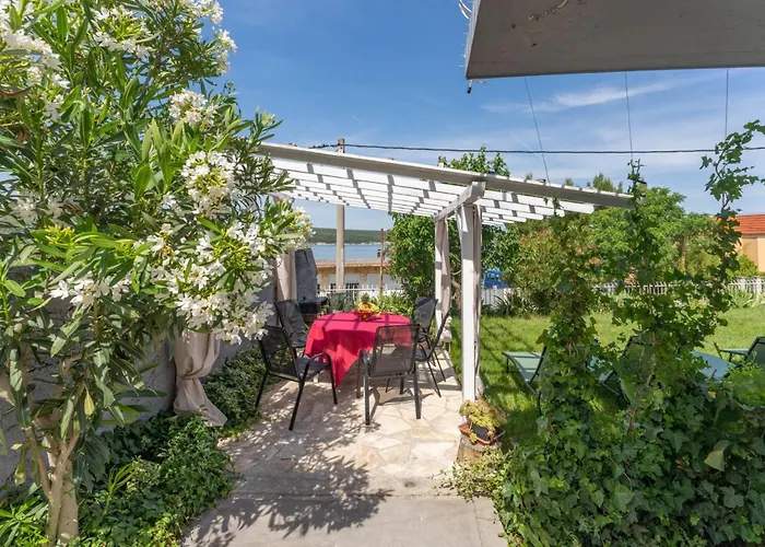 Дом отдыха Sanda - Four Bedroom With Terrace *